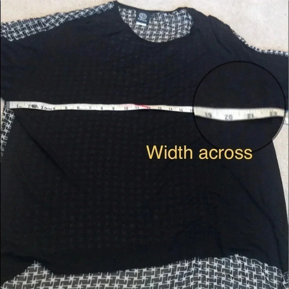 Cool black and white long sleeves top. From - Picture 7 of 7